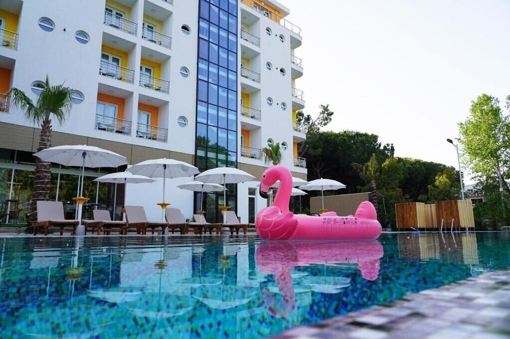 Fotografii Monaco 4*