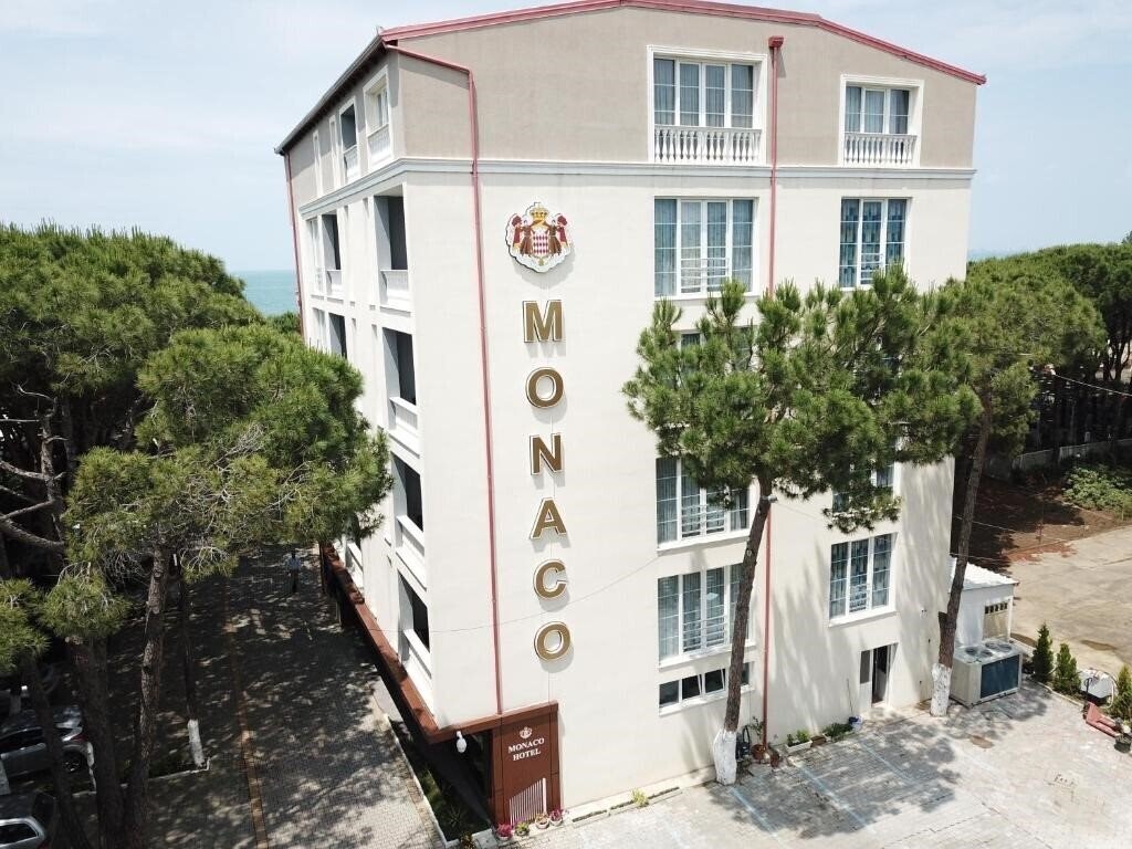 Hotel Monaco 4*