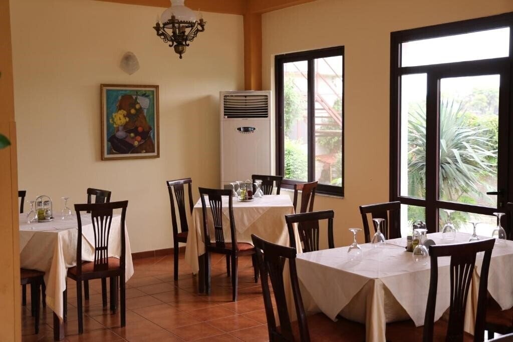 Imaginea President Hotel 3*