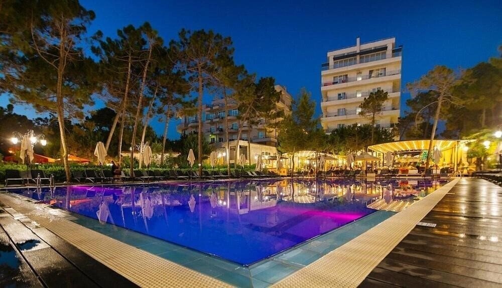 Hotel Bonita 4*