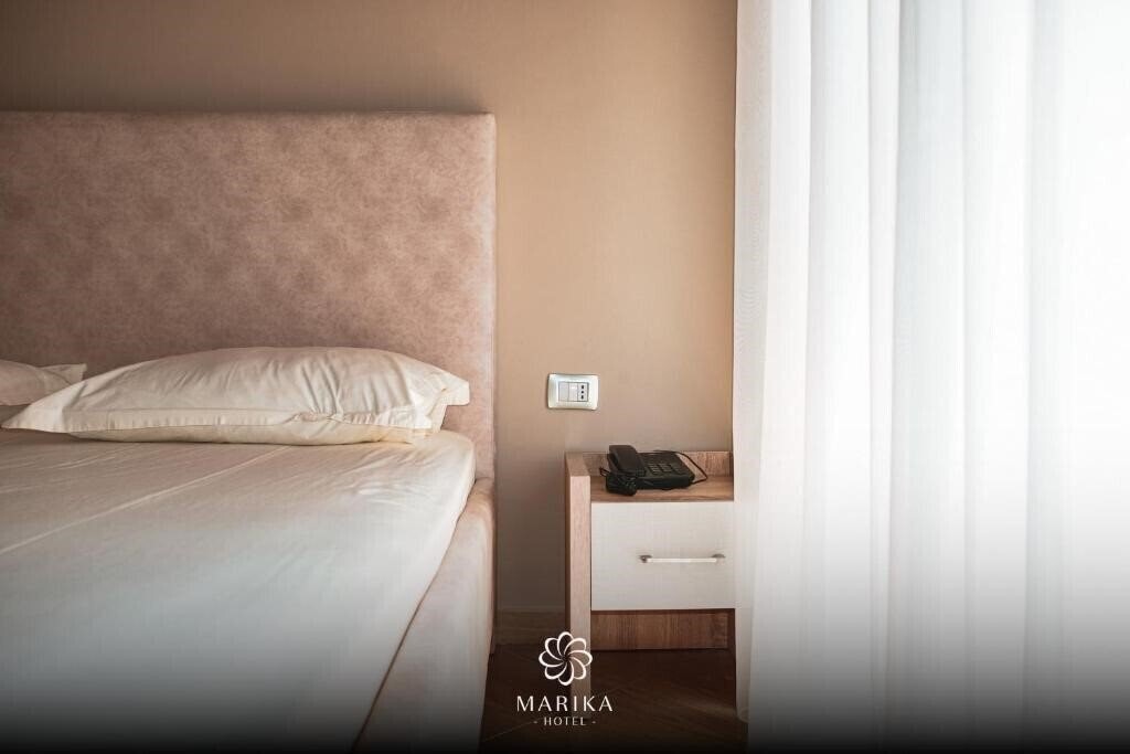 Fotografii Marika 3*