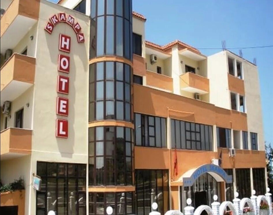 Hotel Skampa 3*
