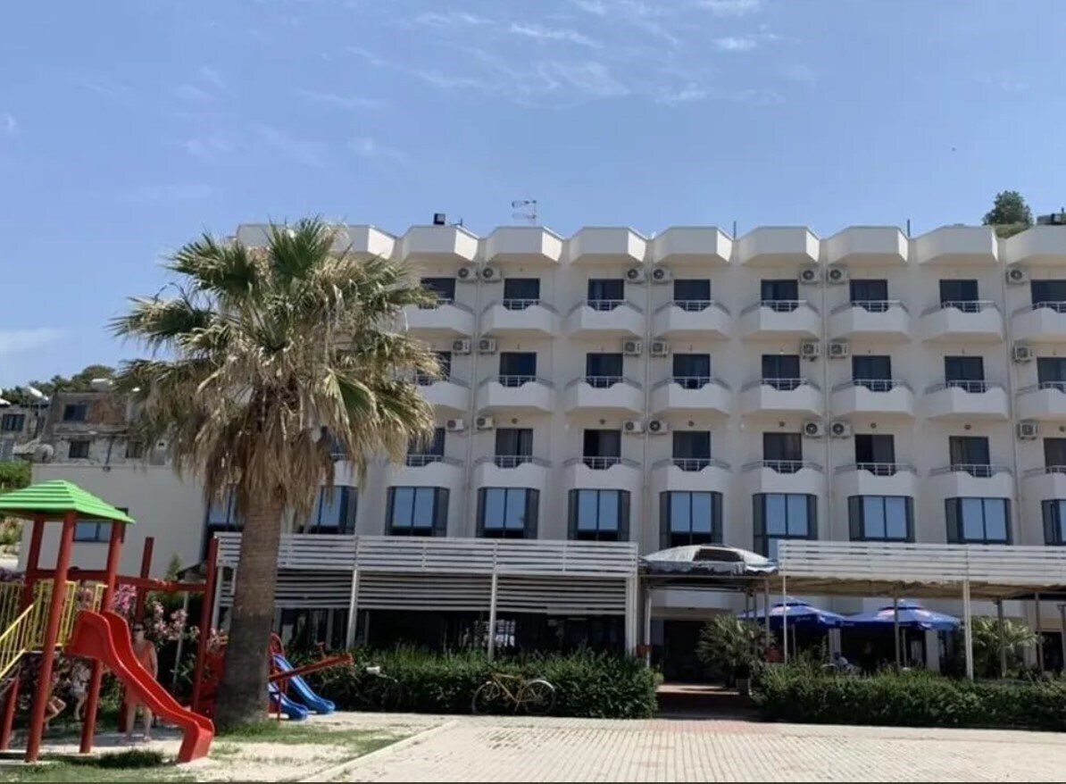Fotografii Hotel Ferrara 3*