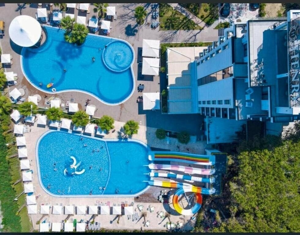 Imaginea Henry Resort & Spa 5*