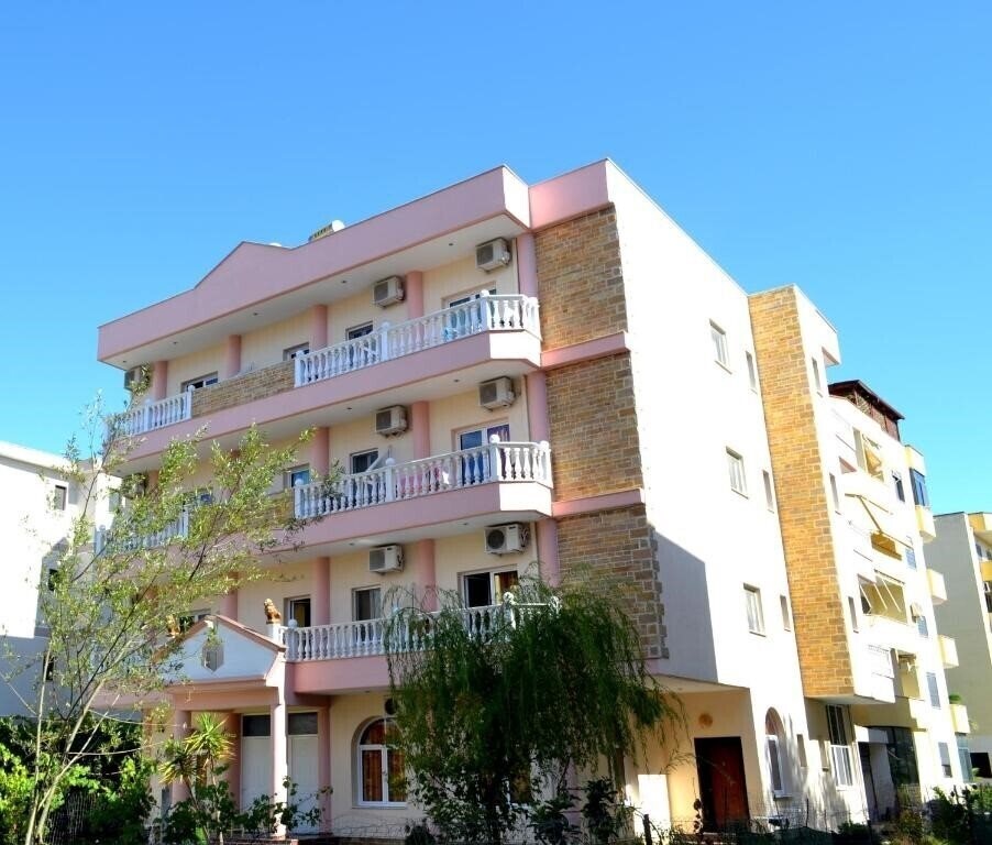 Fotografii Hotel Nuovo Sun 2*