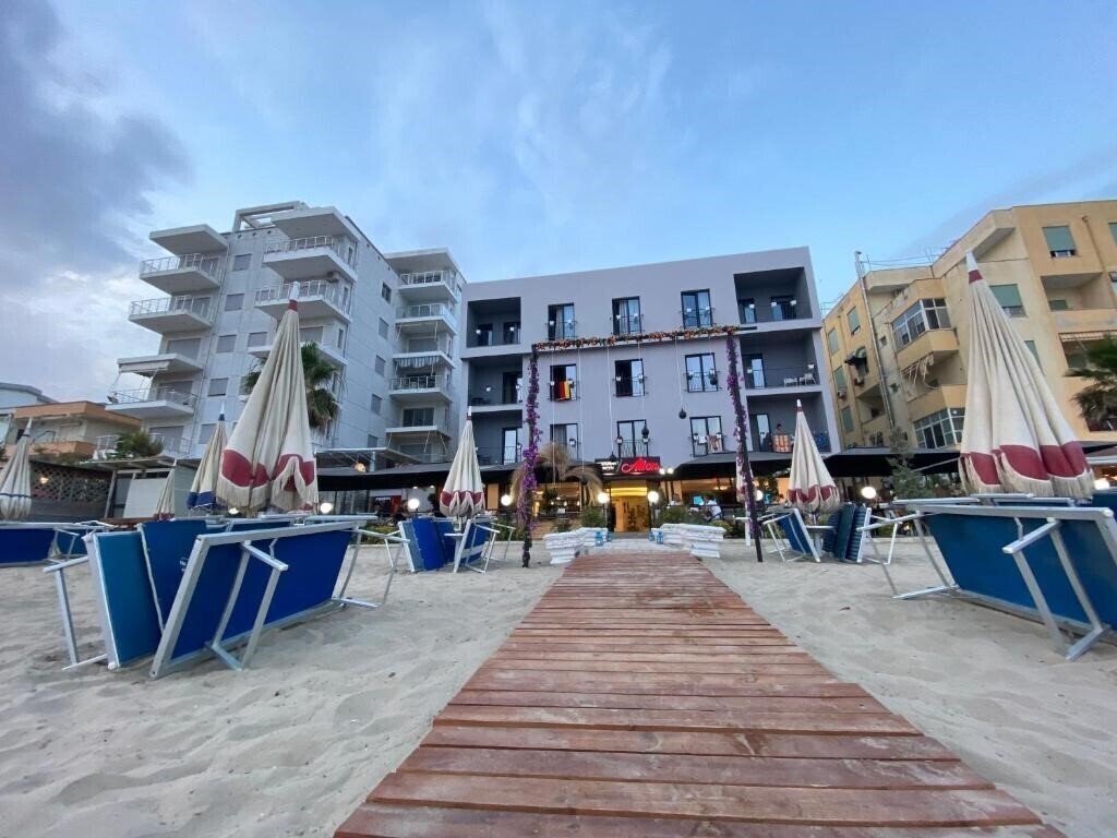 Imaginea Hotel Alion (ex. Alion, Riva Hotel) 4*