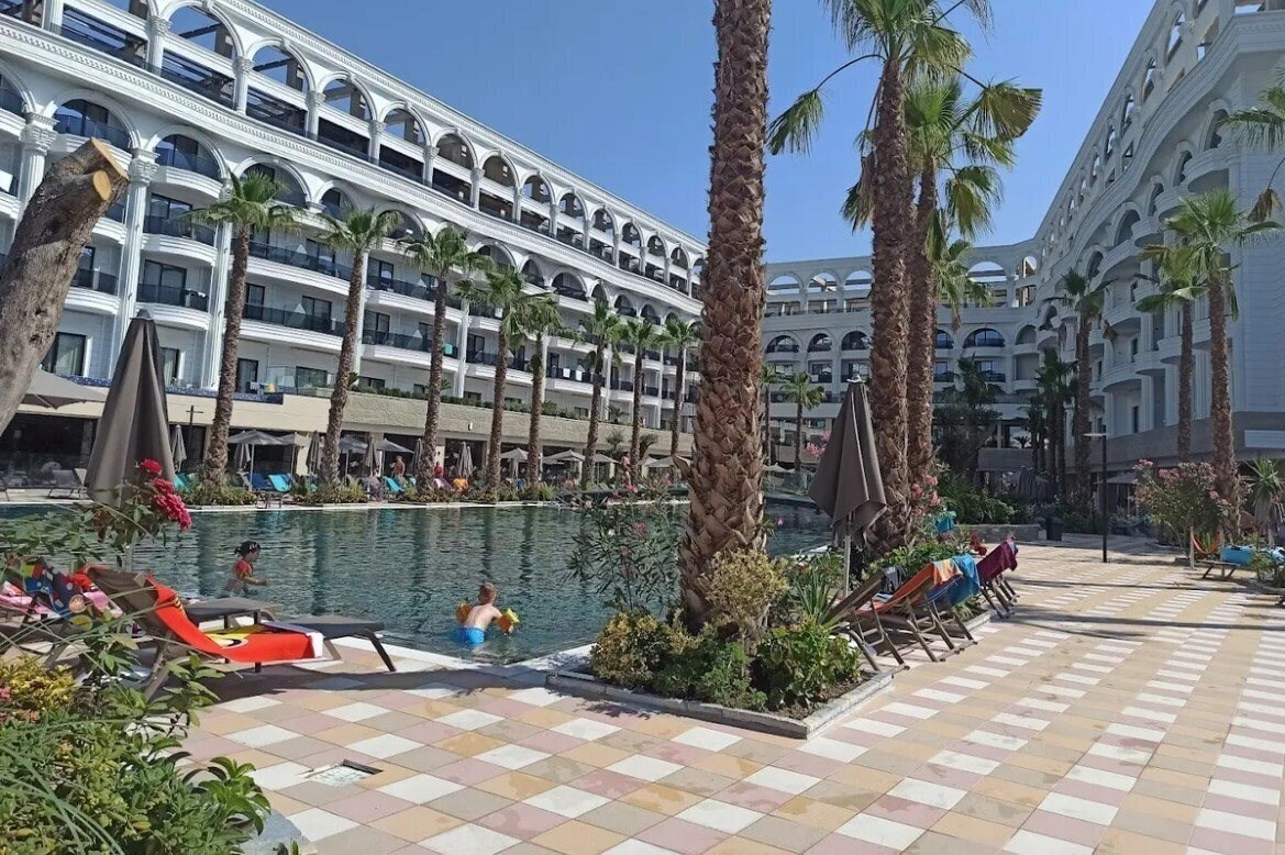 Hotel Fafa Aqua Palace 5*
