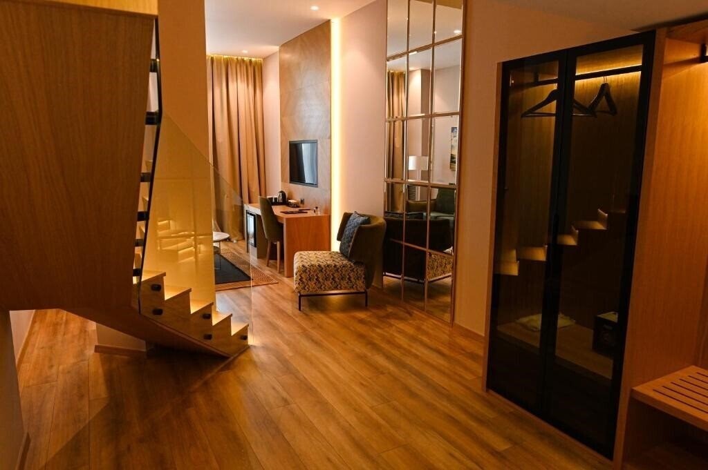 Fotografii White Hill 4*