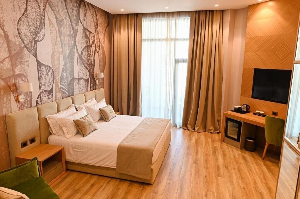 Imaginea White Hill 4*