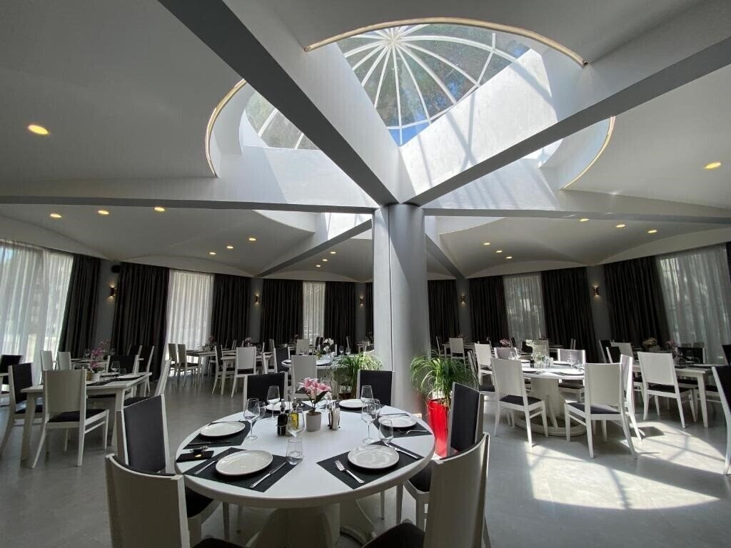 Изображение Atrium Deluxe Resort 4*