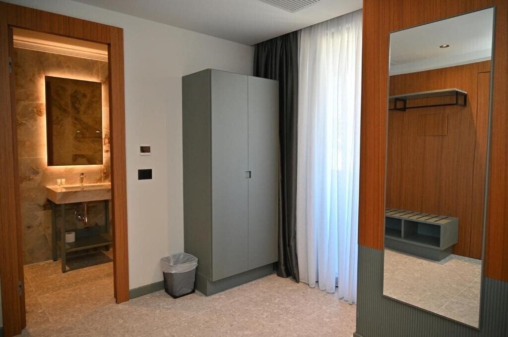 Изображение Adria Palace 4*