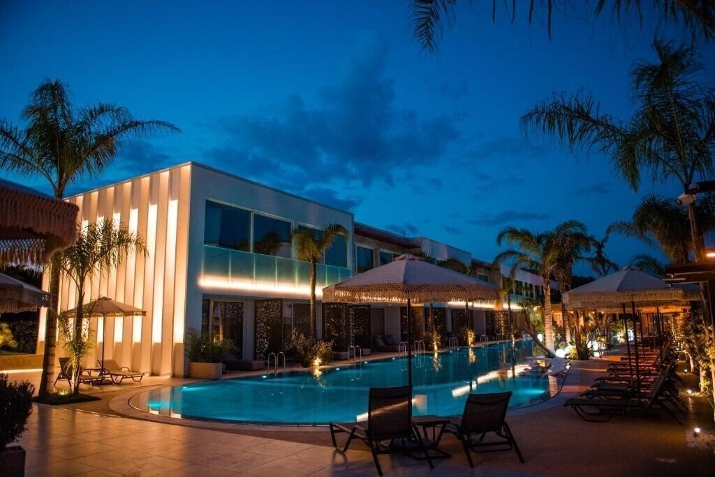 Imaginea Elite Bay Boutique Hotel (ex. Elite Bay Lalez) 4*