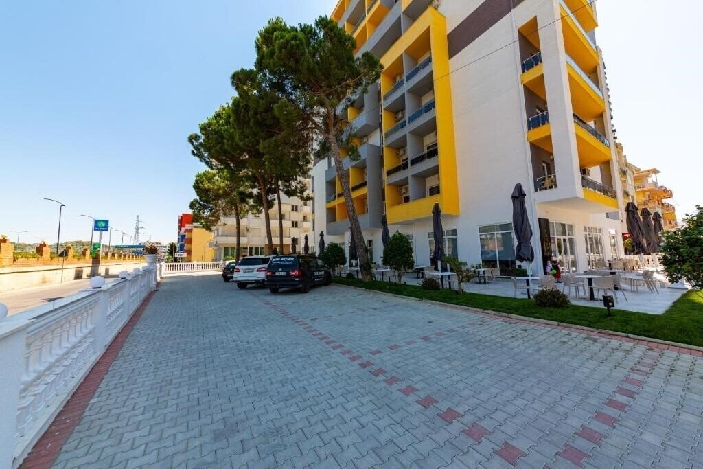 Fotografii Ponari S Hotel 4*