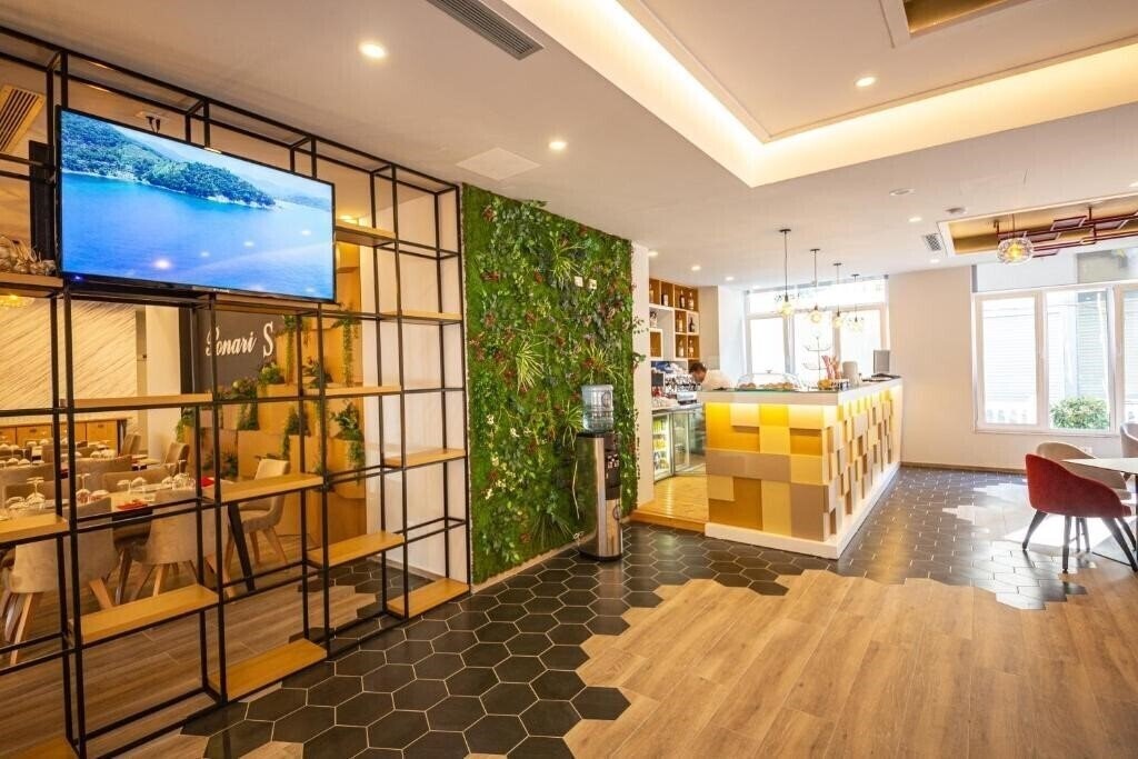 Imaginea Ponari S Hotel 4*