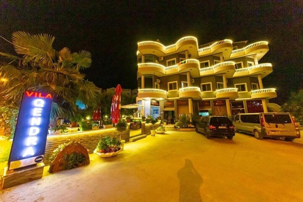 Фото Villa Qendra 3*