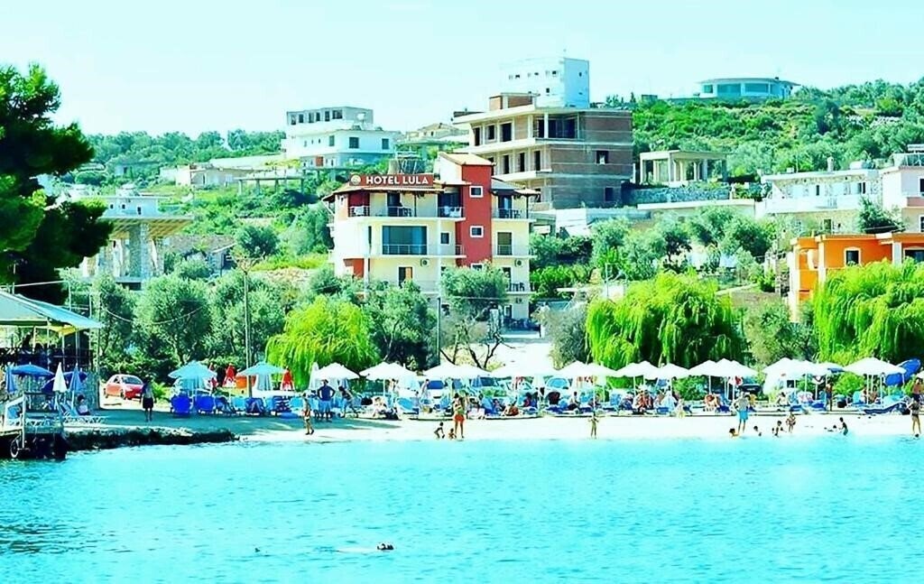 Hotel Lula 3*