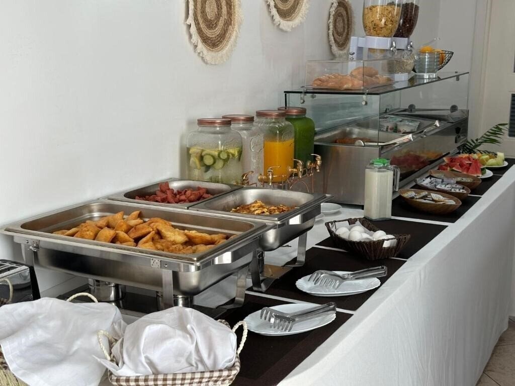 Imaginea Hotel Mollanji 1*