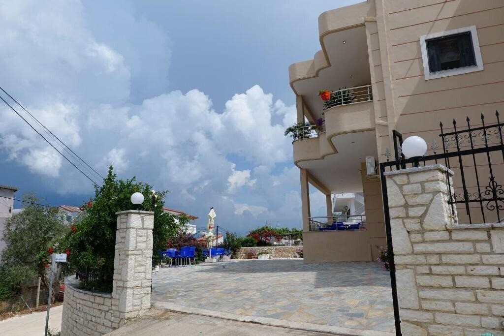 Imaginea Villa Kela апартаменты
