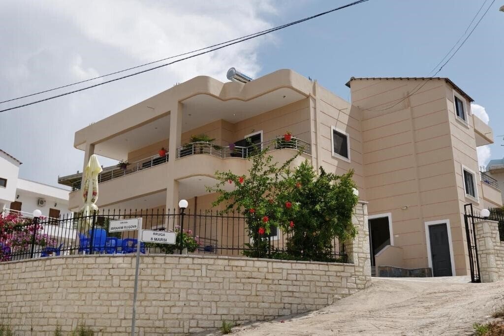 Imaginea Villa Kela апартаменты