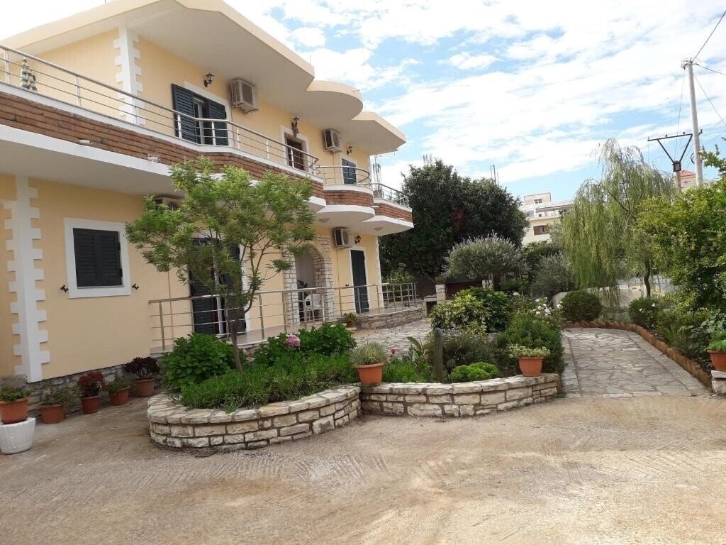 Fotografii Apartments Violeta апартаменты