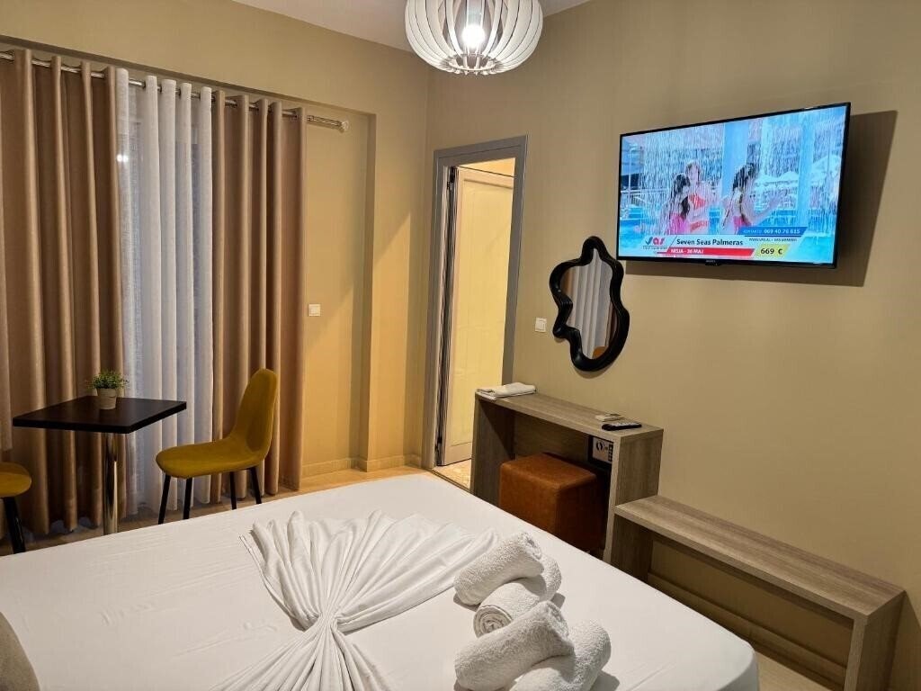 Imaginea Hotel Driloni Ksamil (ex. Drilon, Driloni) 3*