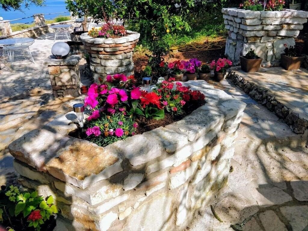 Imaginea John'S Guesthouse 3*