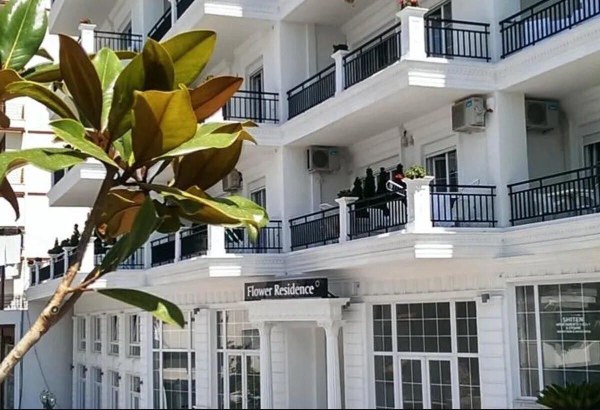 Hotel Apartments Flower Residence 3*