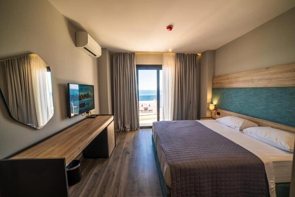 Фотография Saranda International 4*