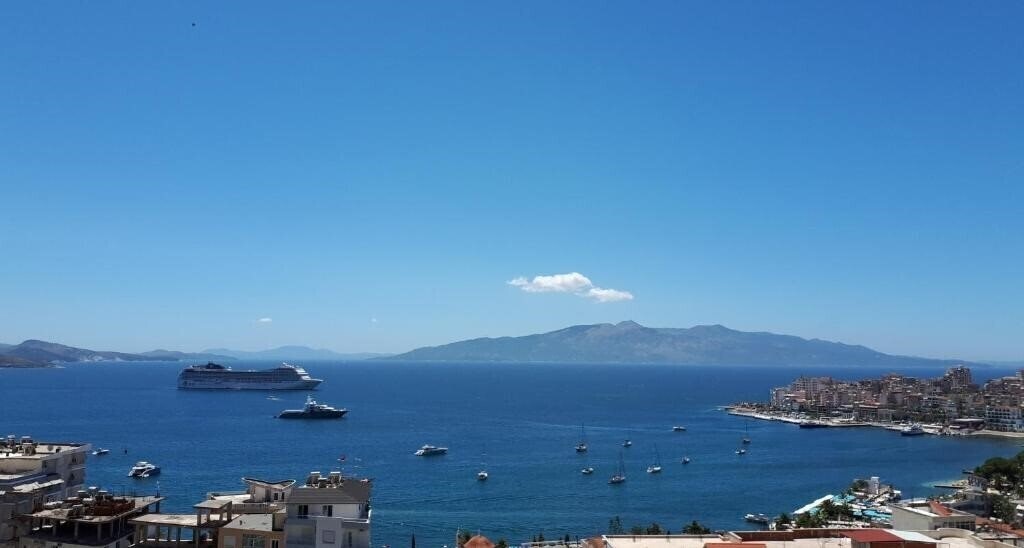 Фото Olympia Hotel Saranda 3*