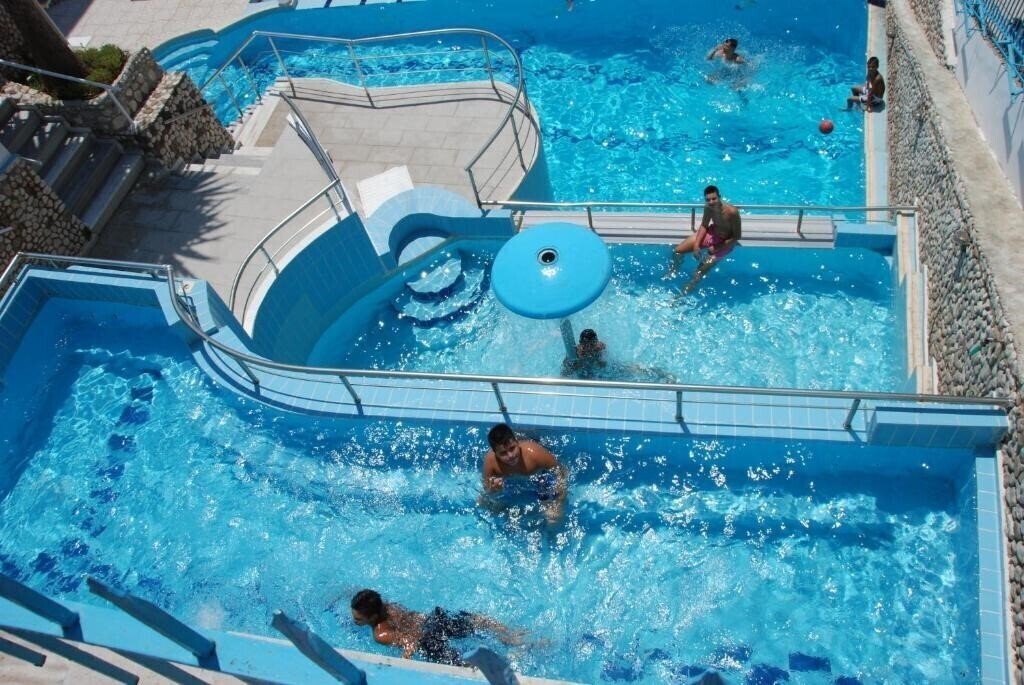 Картинка Olympia Hotel Saranda 3*