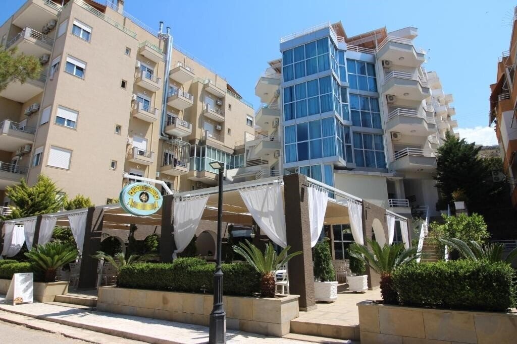 Hotel Portafortuna Apartments 3*