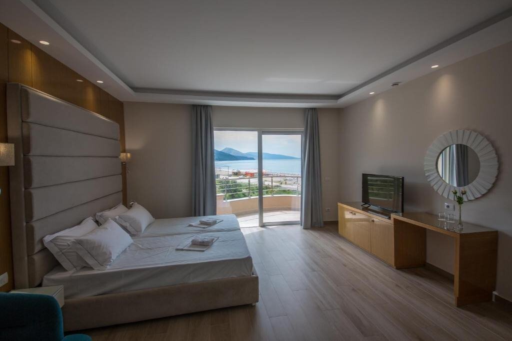 Imaginea Sole Luna 4*