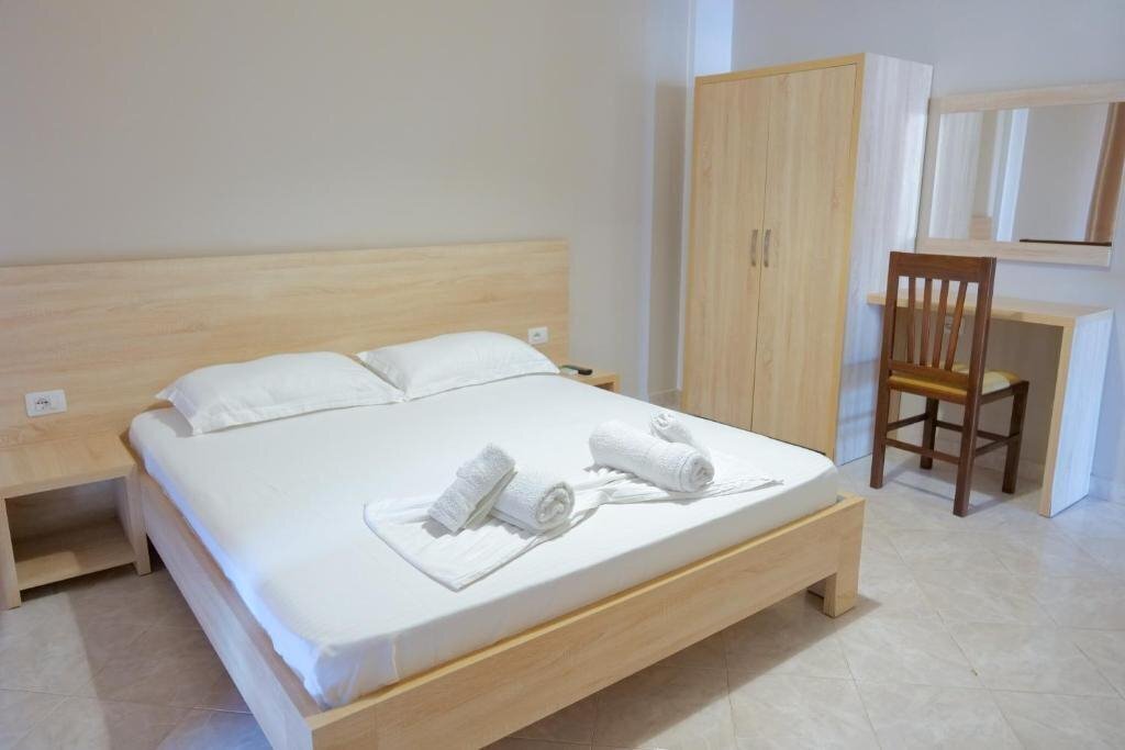 Fotografii Hotel Edola 3*