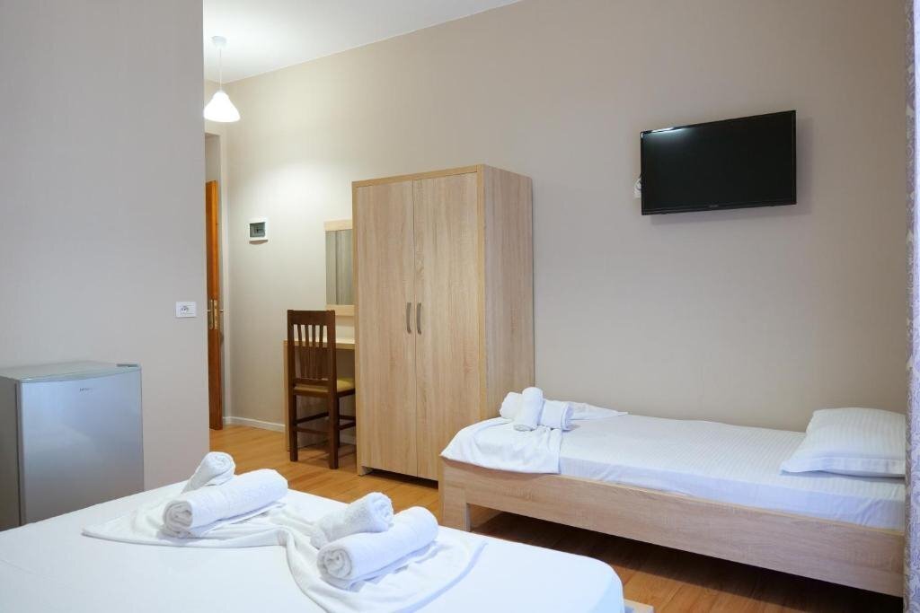 Imaginea Hotel Edola 3*