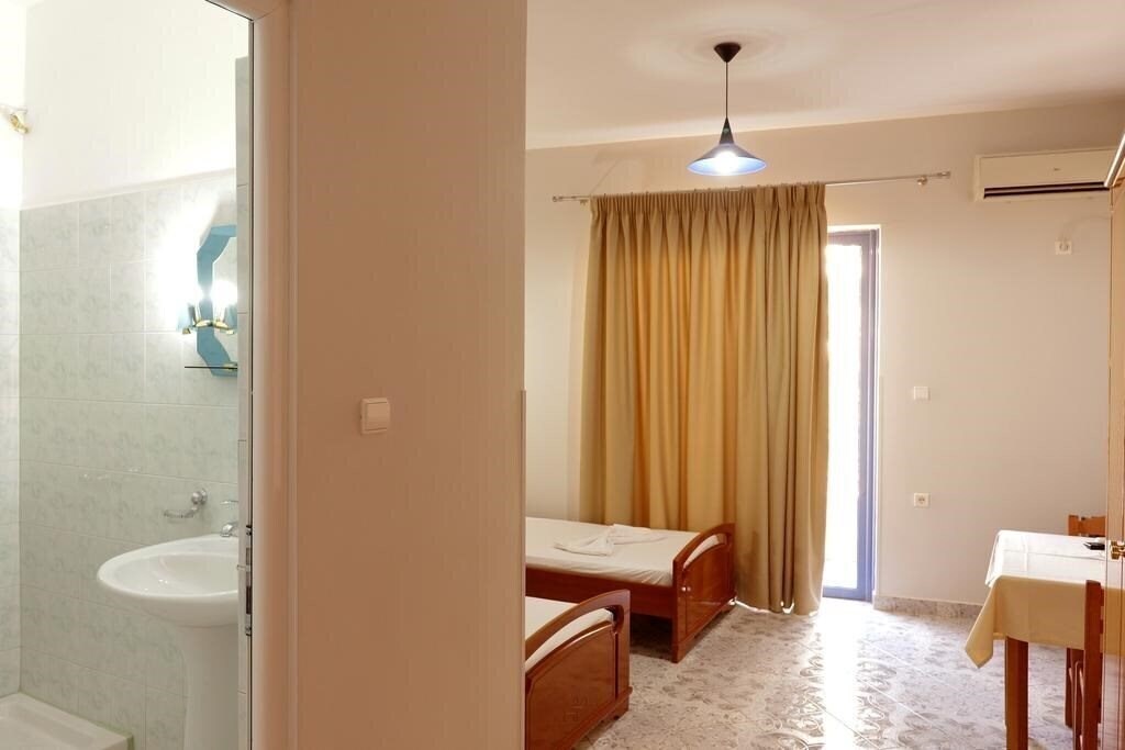 Imaginea Hotel Timi 2*