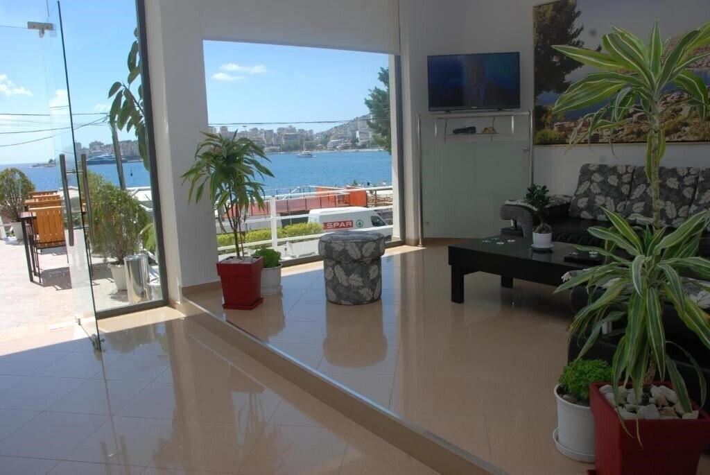 Imaginea Hotel MS (ex. Balkan) 3*