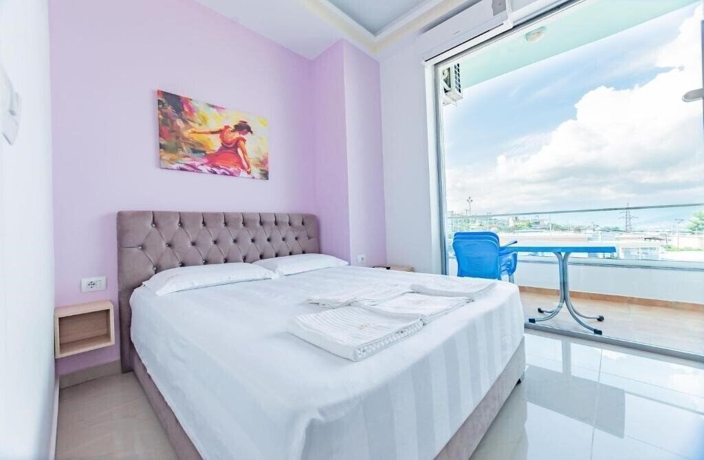 Imaginea The City Gate Hotel 3*