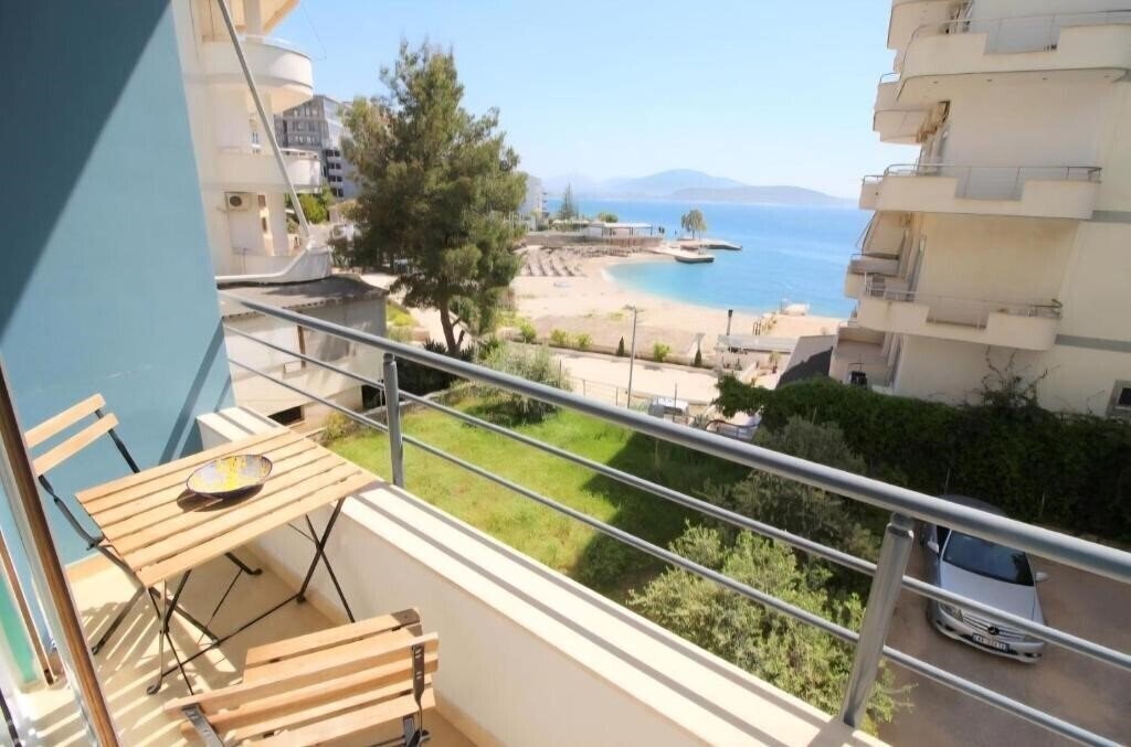 Imaginea Blue Residence 5*