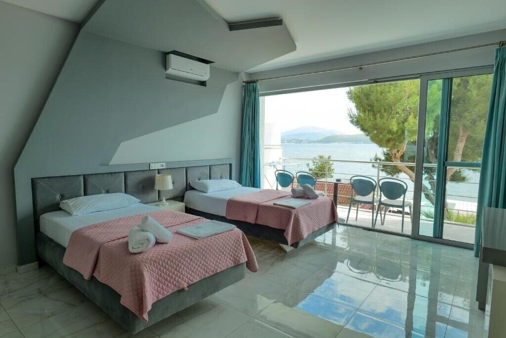 Fotografii Oceanic Overview Suites 4*