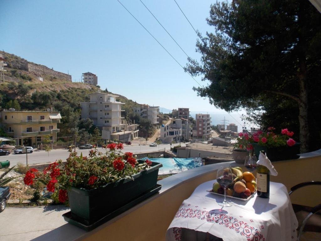 Hotel Bledi Apartments 2*