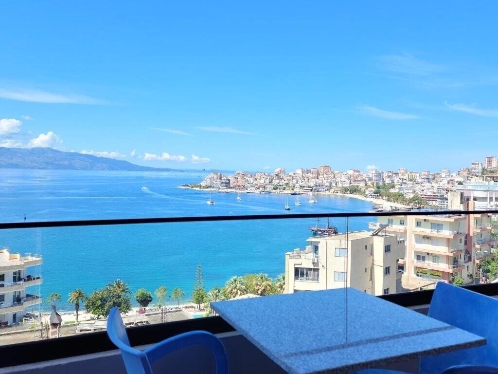 Изображение Villa Crystal 3*