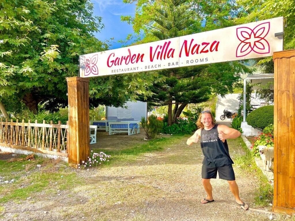 Imaginea Garden Naza Villa 3*