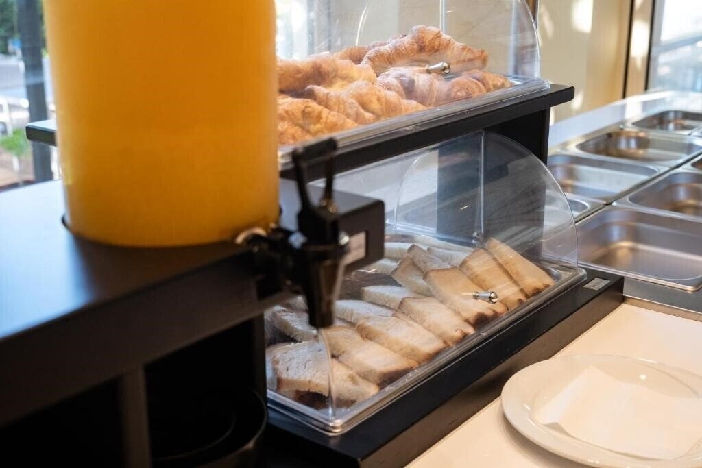 Imaginea Nia Boutique Hotel by Rapos Resort 4*