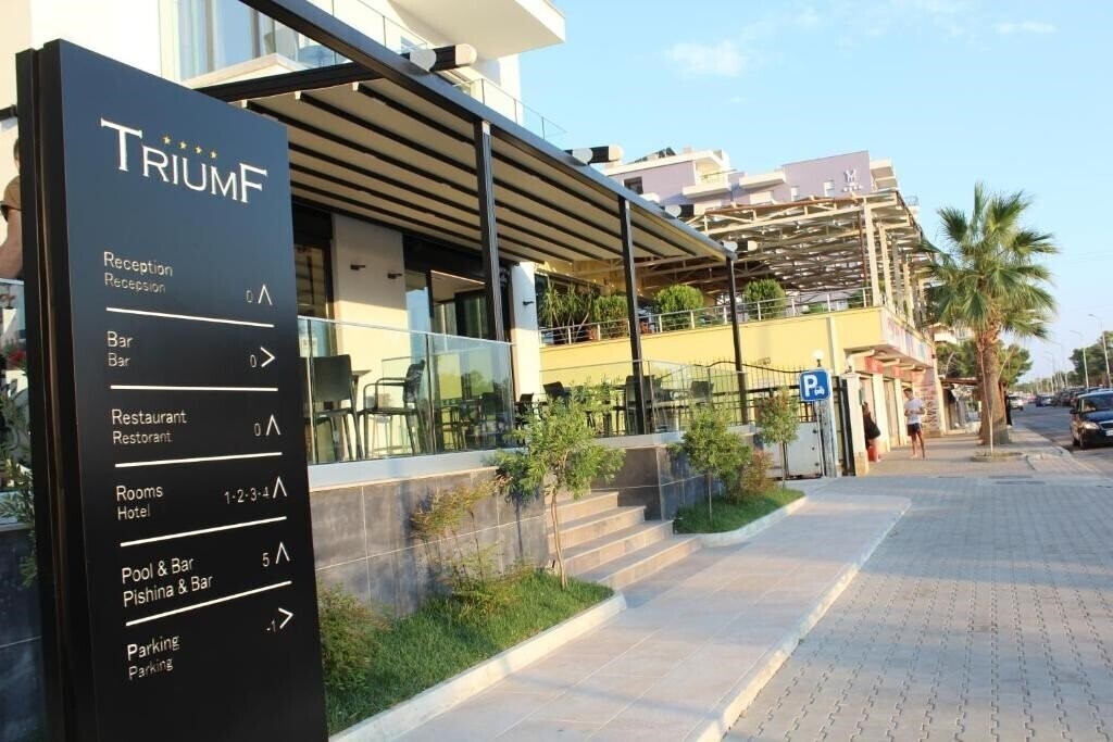 Fotografii Triumf Hotel 4*