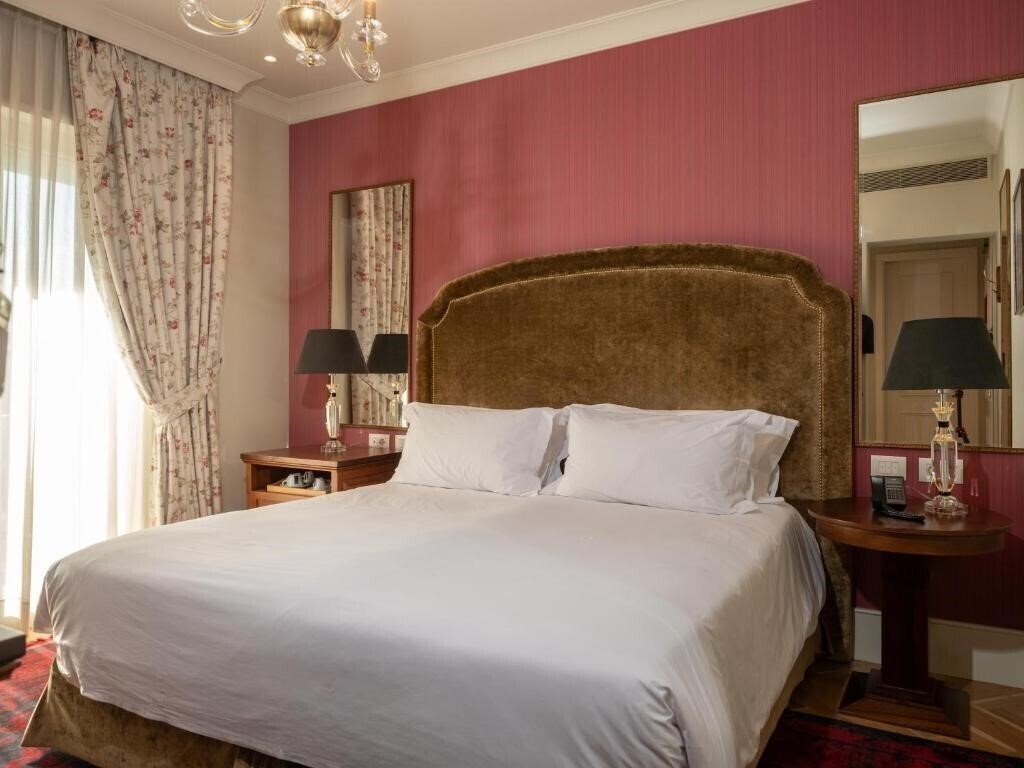 Imaginea Ebel Boutique Hotel 4*