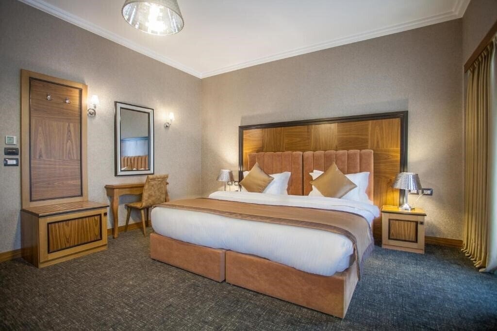 Fotografie Hotel Colosseo Tirana 4*