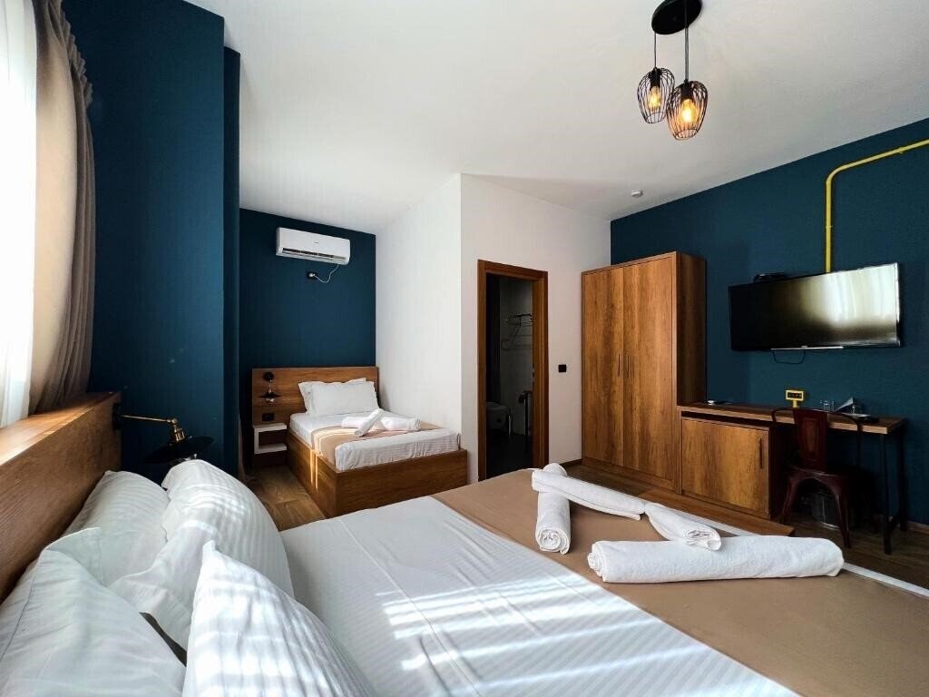 Fotografii Oda Hotel Tirana 3*
