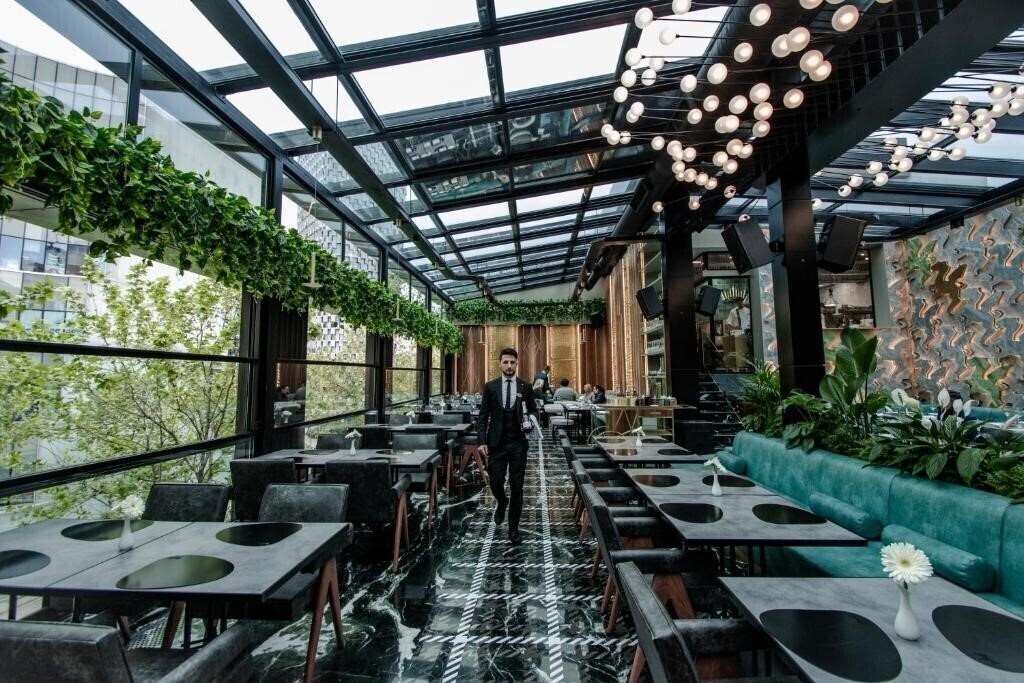 Изображение The Crown Hotel Boutique & SPA 4*