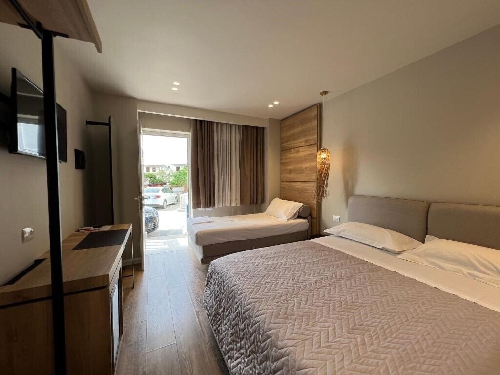Imaginea Sofo Hotel Dhermi 3*