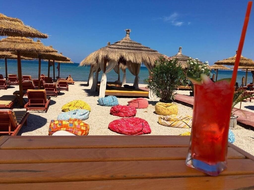 Imaginea Era Beach Apartments 3*